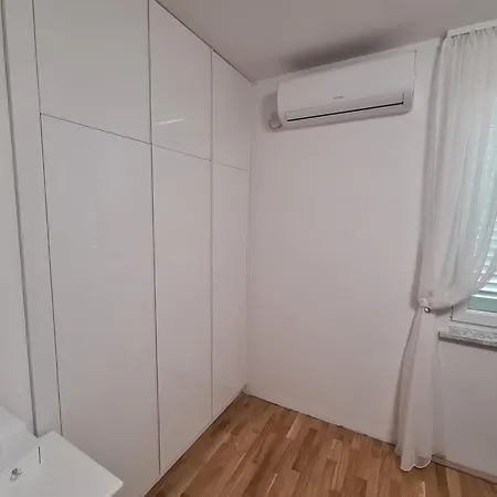 Apartment Kamila Krk Town